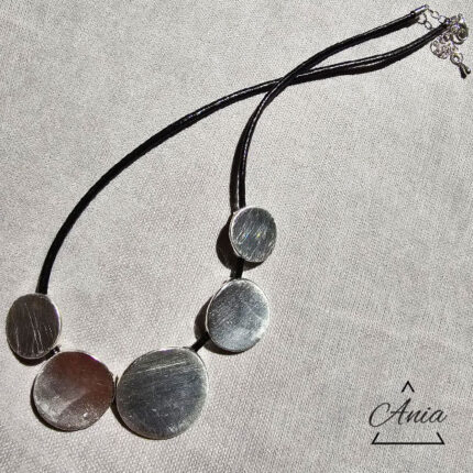 فروش گردنبند مصری